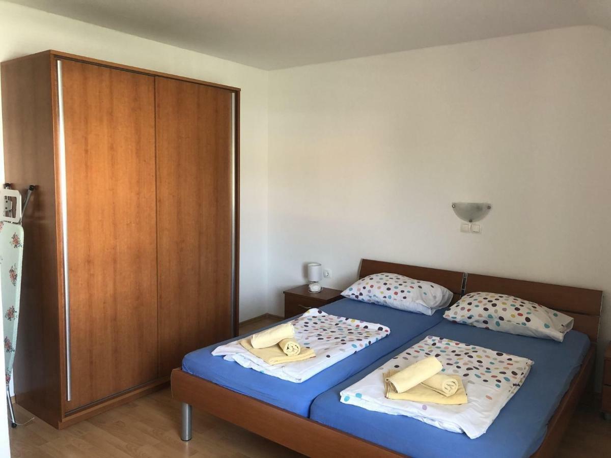 Apartment In Lopar/Insel Rab 37000 Εξωτερικό φωτογραφία